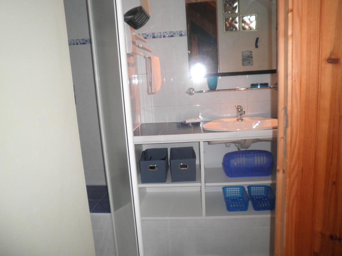 Appartement F1 Mansarde A 100M De La Plage, Proche De Arromanches Et Des Plages Du Debarquement Saint-Come-de-Fresne Экстерьер фото