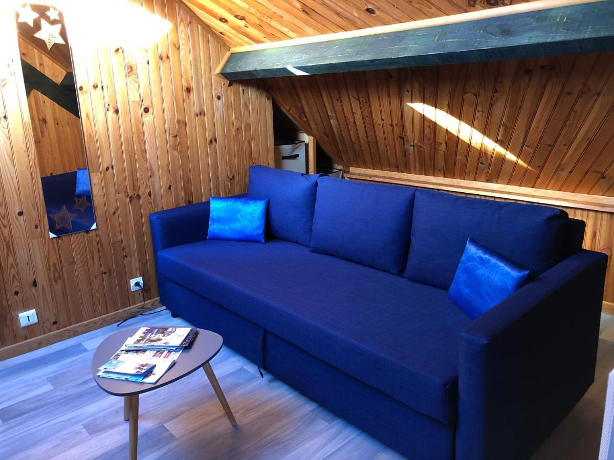 Appartement F1 Mansarde A 100M De La Plage, Proche De Arromanches Et Des Plages Du Debarquement Saint-Come-de-Fresne Экстерьер фото